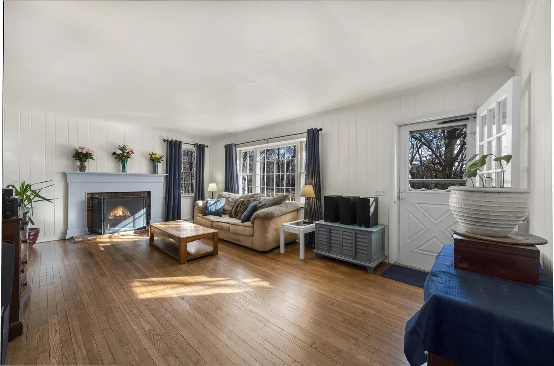 Photo of 20 Crystal Beach Blvd