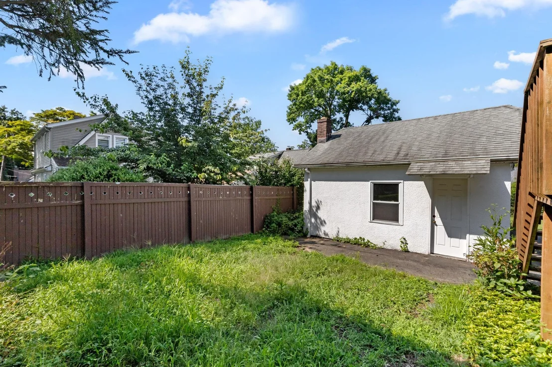 Photo of 98 Westlake Drive