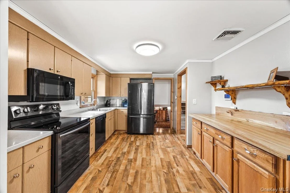 Photo of 155 Mill Street