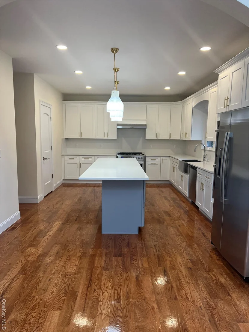 Photo of 23 Sunlight Hill