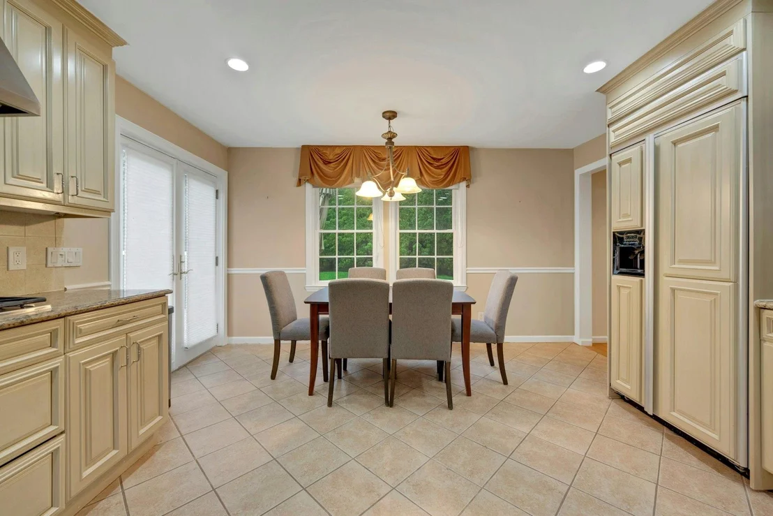 Photo of 4 Longview Drive