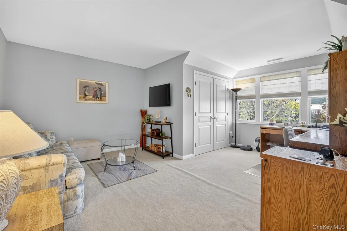 Photo of 15 Champlain Drive