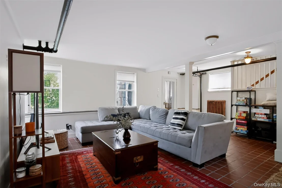Photo of 69 Montgomery Street