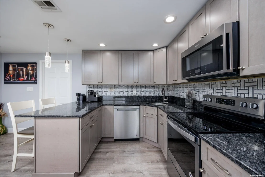 Photo of 83 Weidner Avenue
