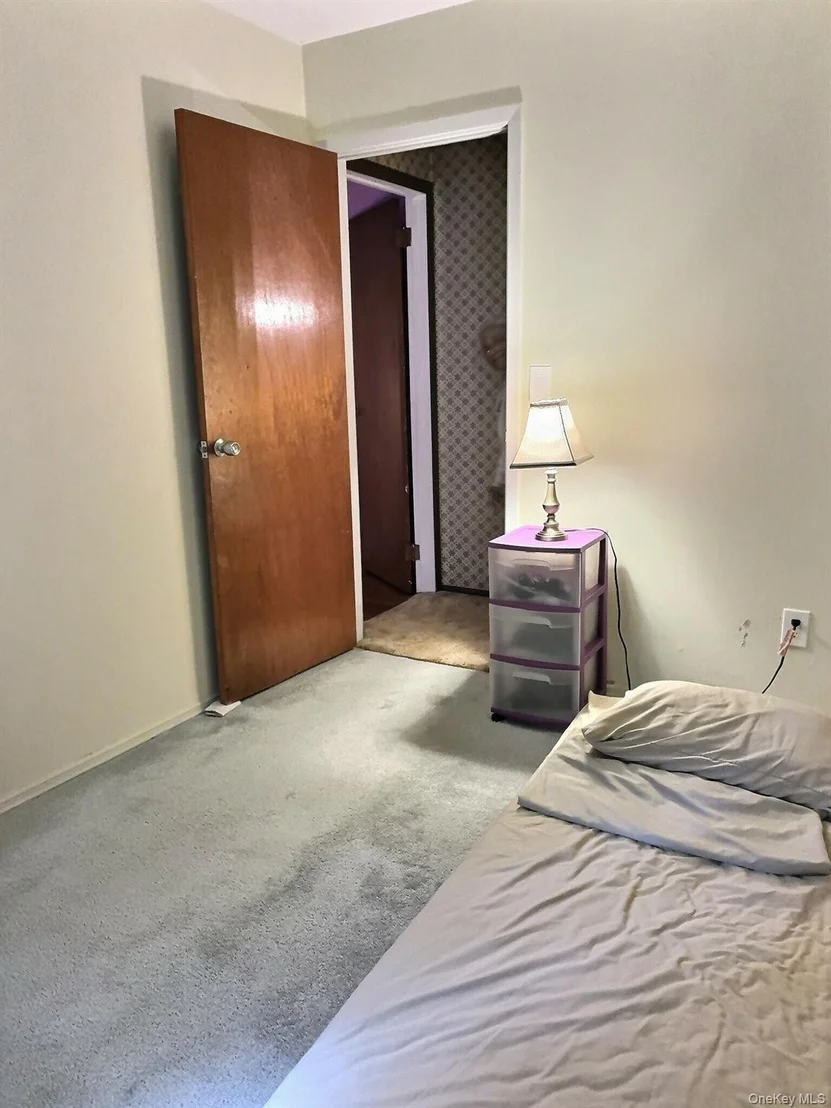 Photo of 4 Robert Lane