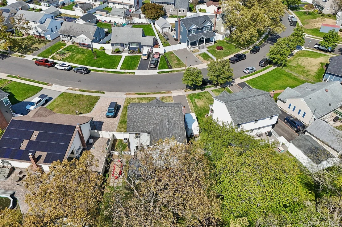 Photo of 958 Alan Drive