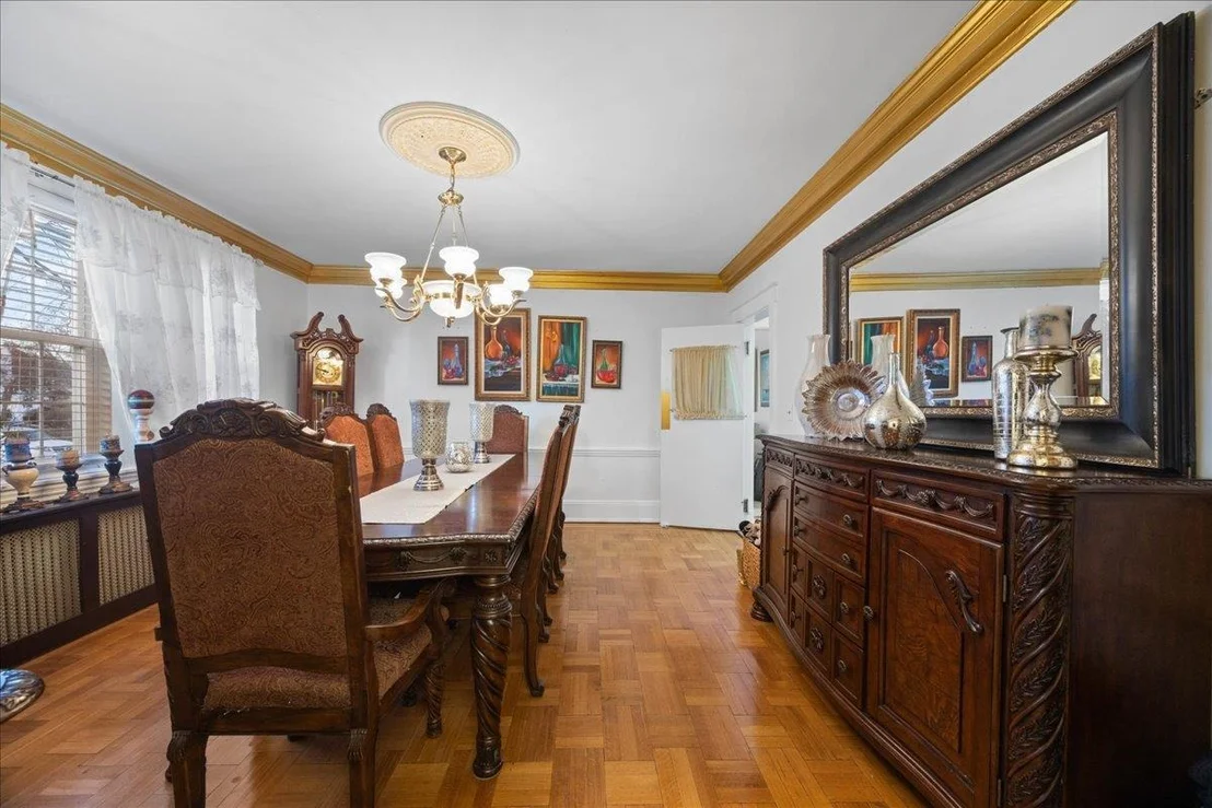 Photo of 319 Summit Avenue