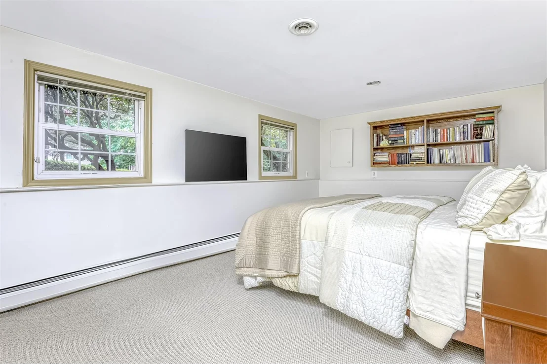 Photo of 11 Kings Gate Road