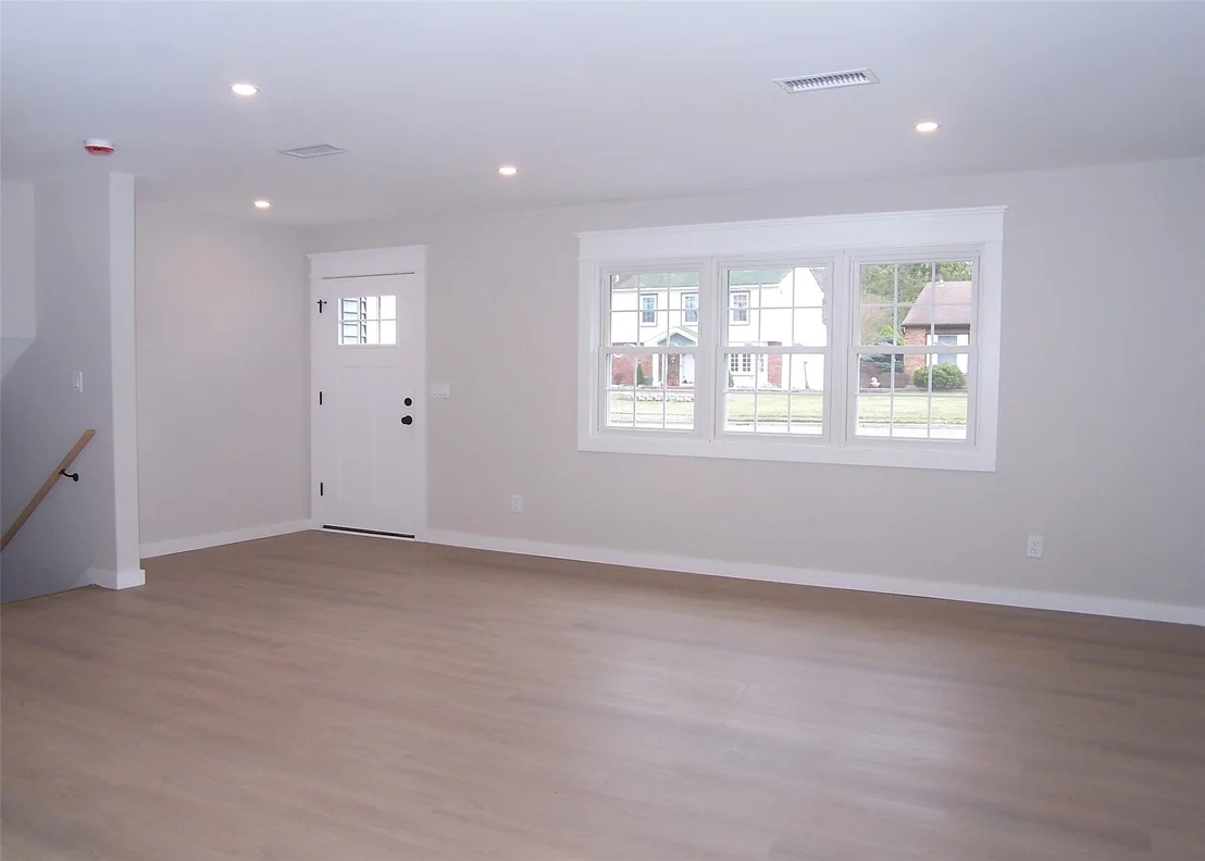 Photo of 178 Springmeadow Drive