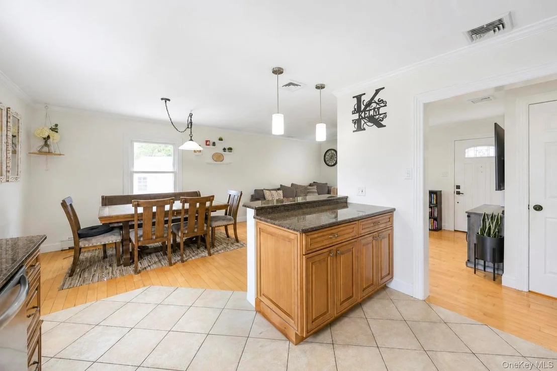 Photo of 18 Hillcrest Road