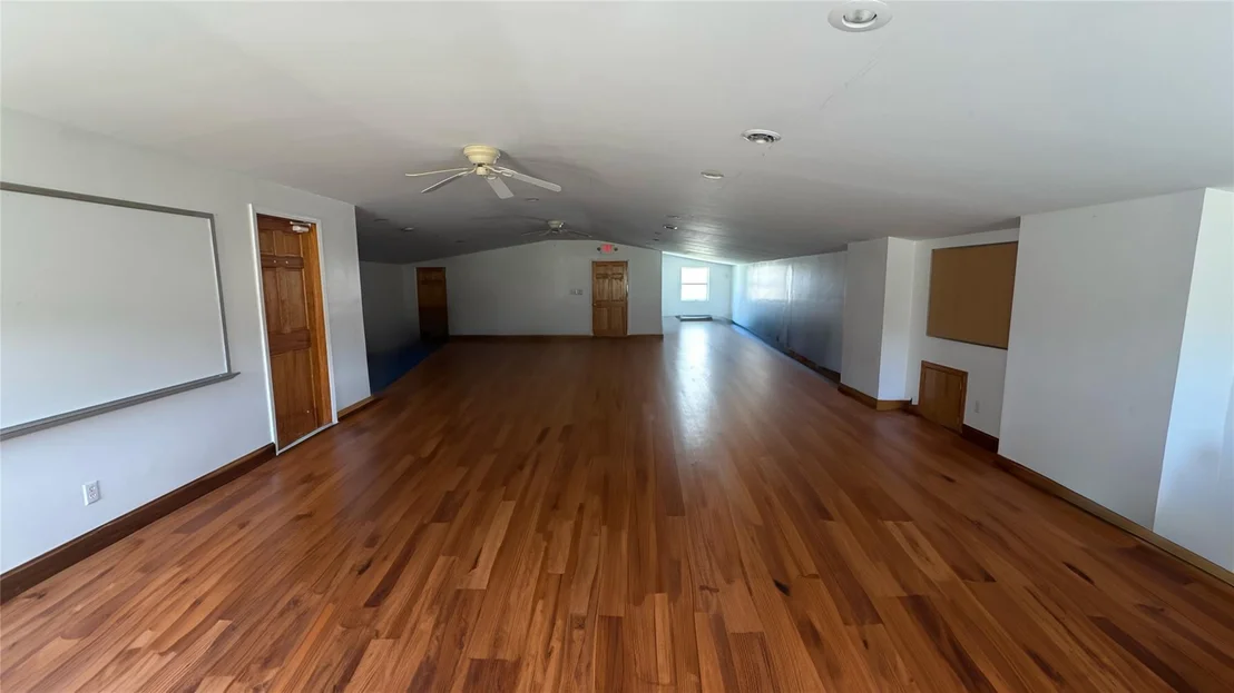 Photo of 892 Bowbell Road