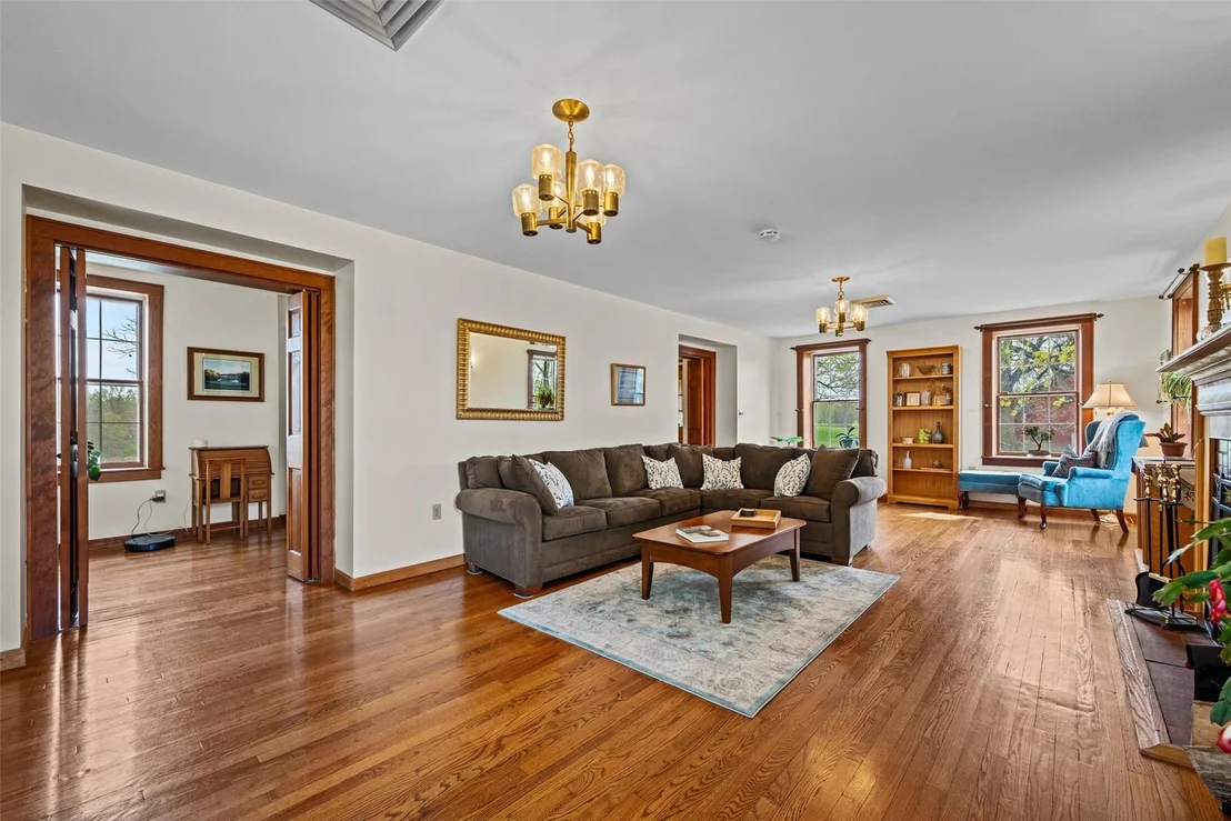 Photo of 353 Berea Road