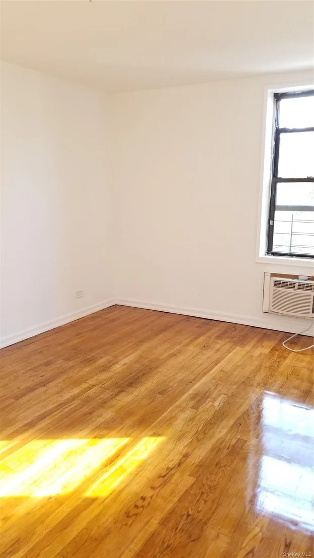 Photo of Unit 3D at 41-34 Frame Place