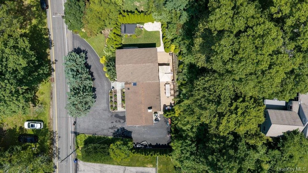 Photo of 457 Pinebrook Boulevard
