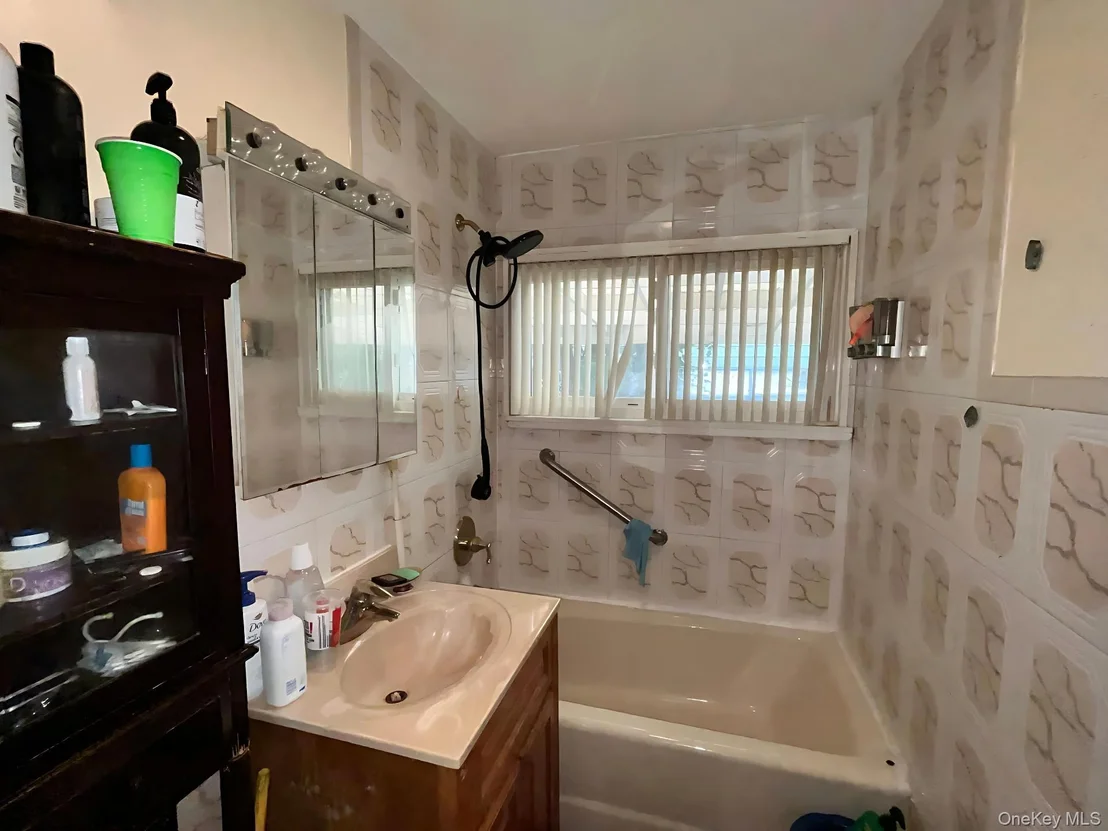 Photo of 46 Heathcote Road