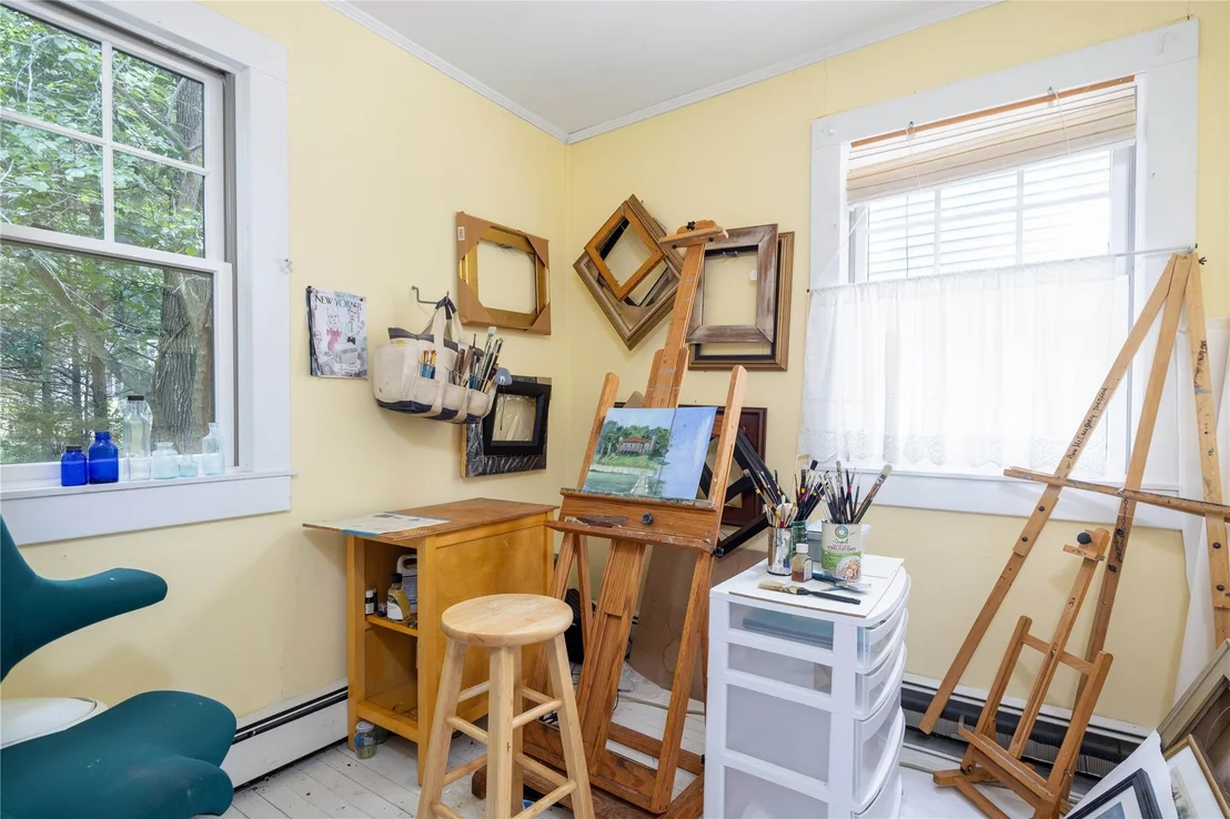 Photo of 2860 Pine Tree Road