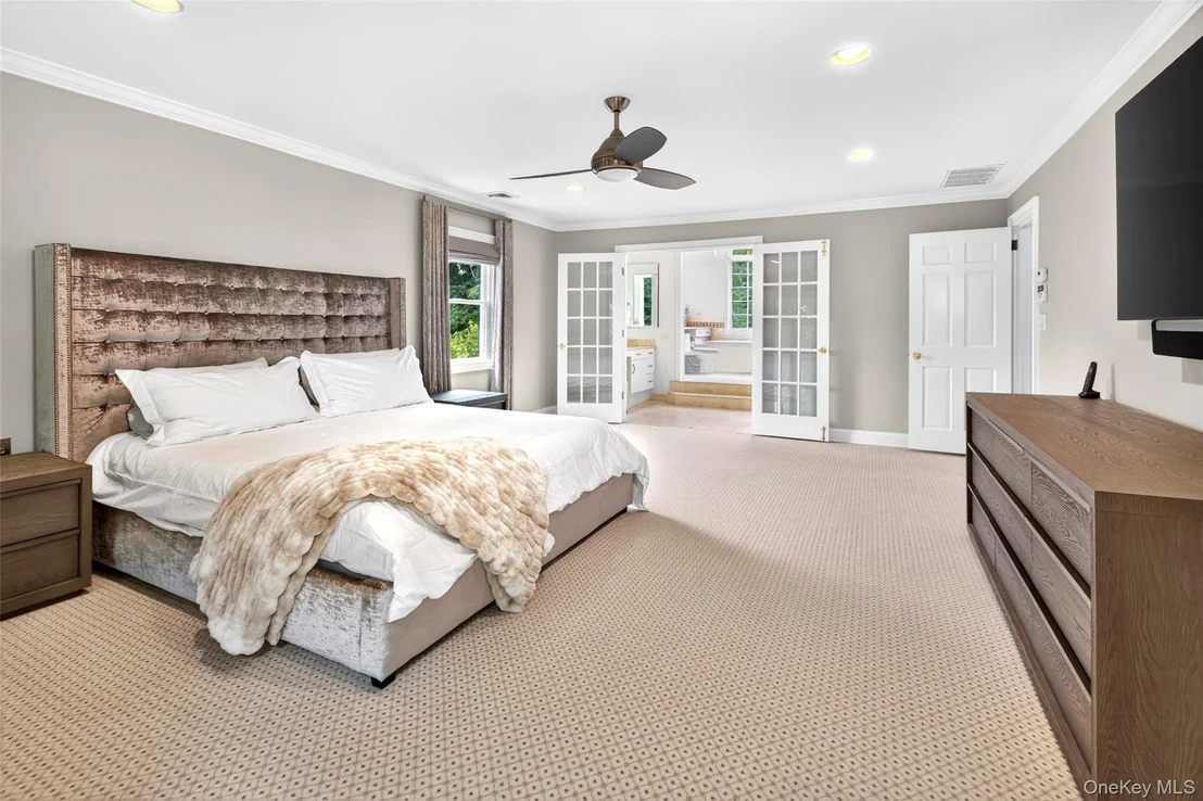 Photo of 27 Pinehurst Drive