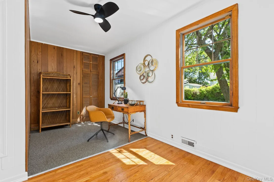 Photo of 25 Bay Street