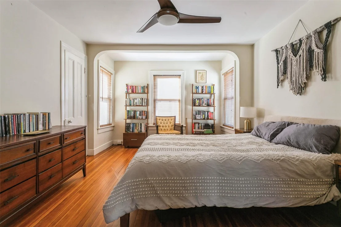 Photo of 9 Dutchess Terrace