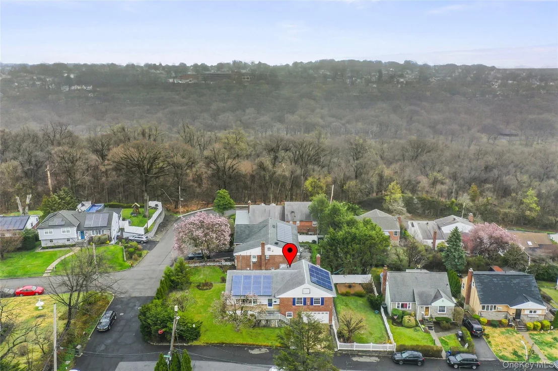 Photo of 148 Lefferts Road