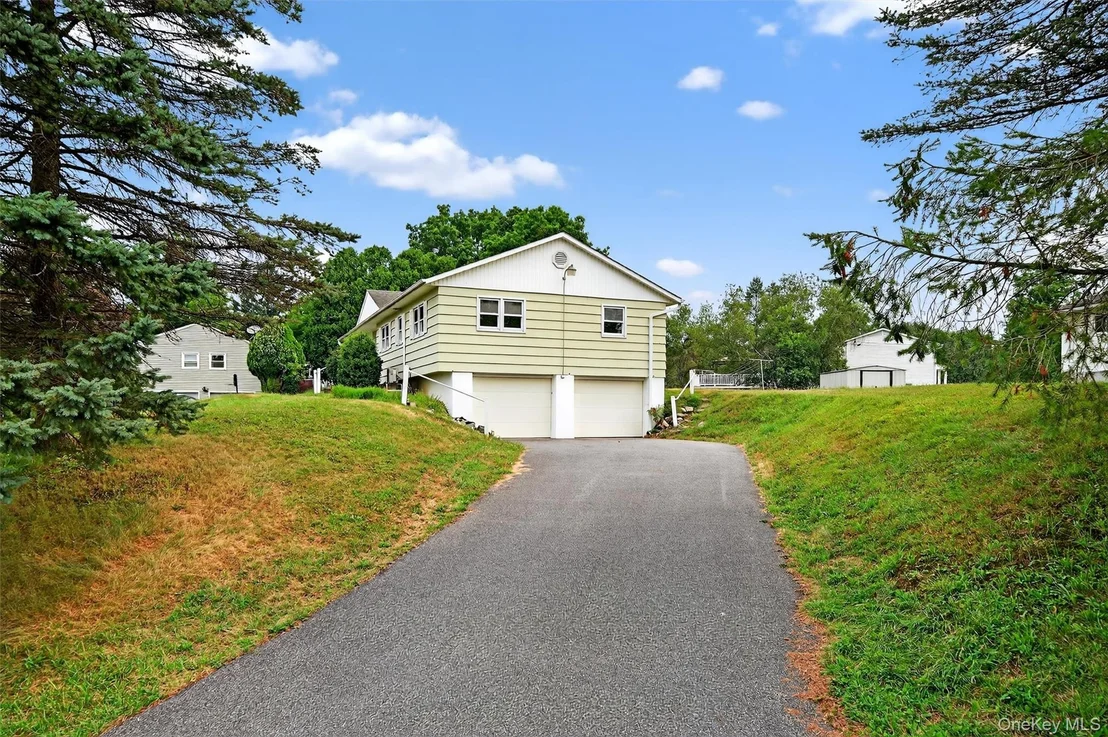 Photo of 51 Howard Drive