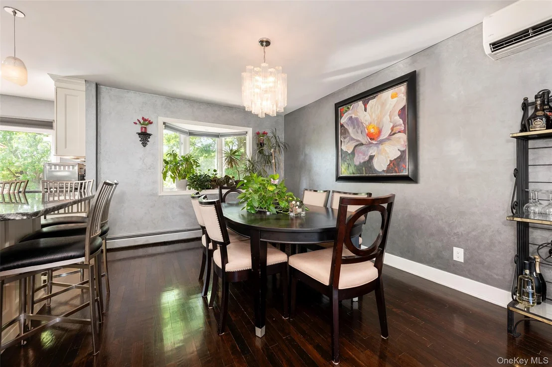 Photo of 491 Bunker Drive