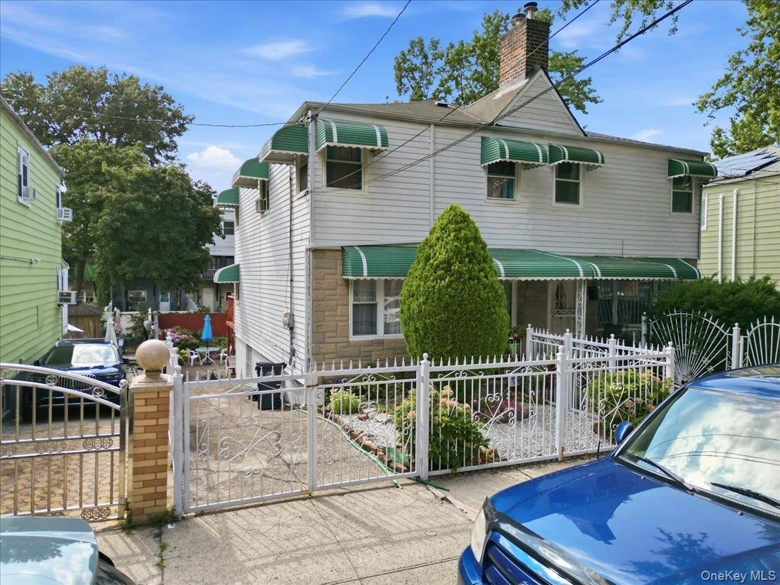 Photo of 4027 Grace Avenue