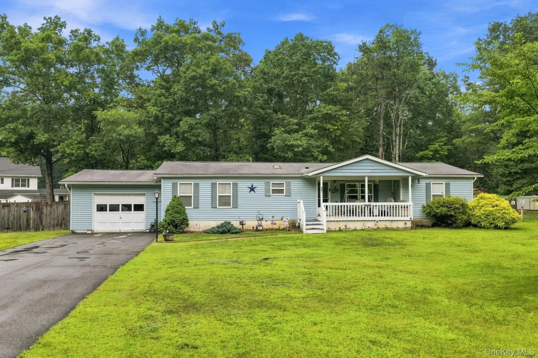 Photo of 27 Delaware Drive