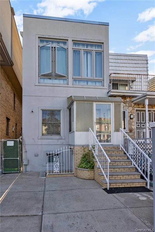 Photo of 82 W End Avenue