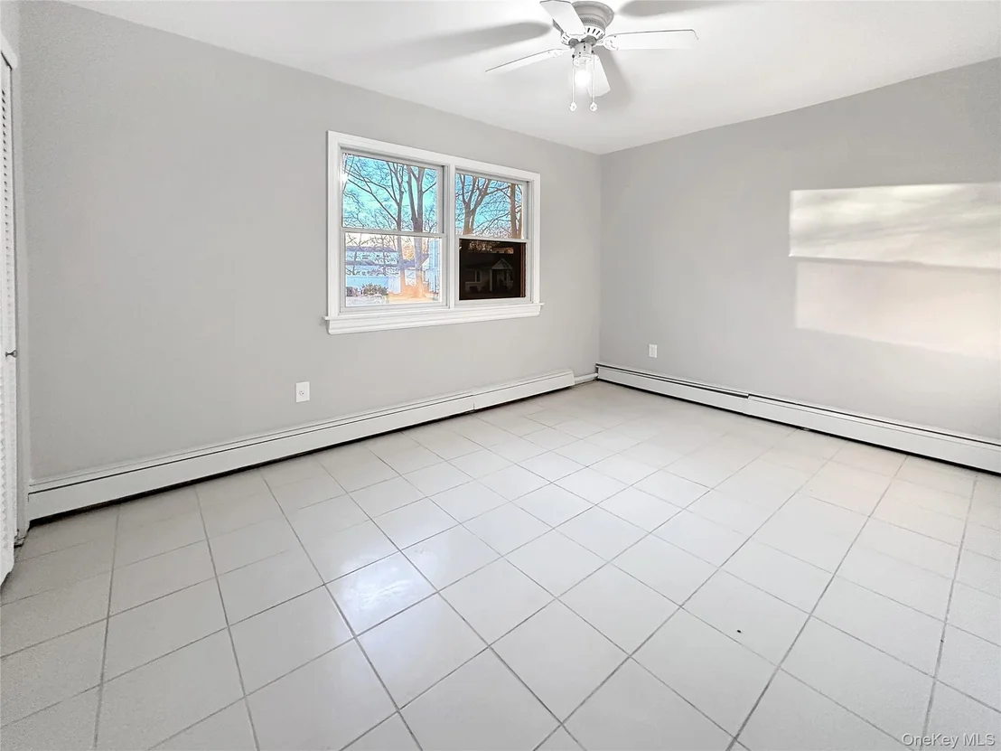 Photo of 7 Carnaby Avenue