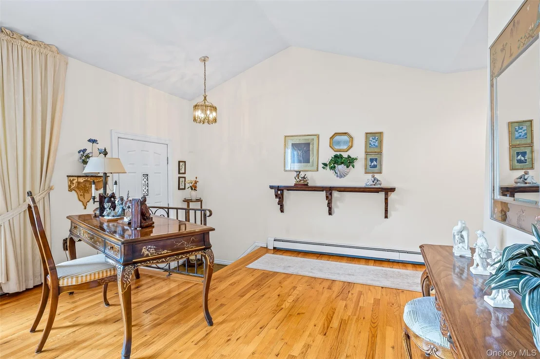 Photo of 3 Louis Place