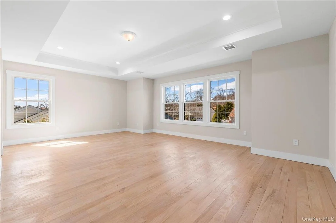 Photo of 10 Lee Place