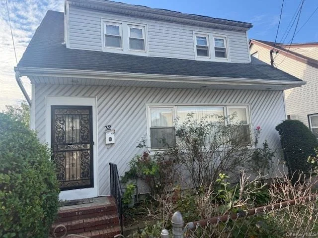 Photo of 32 Dawes Avenue