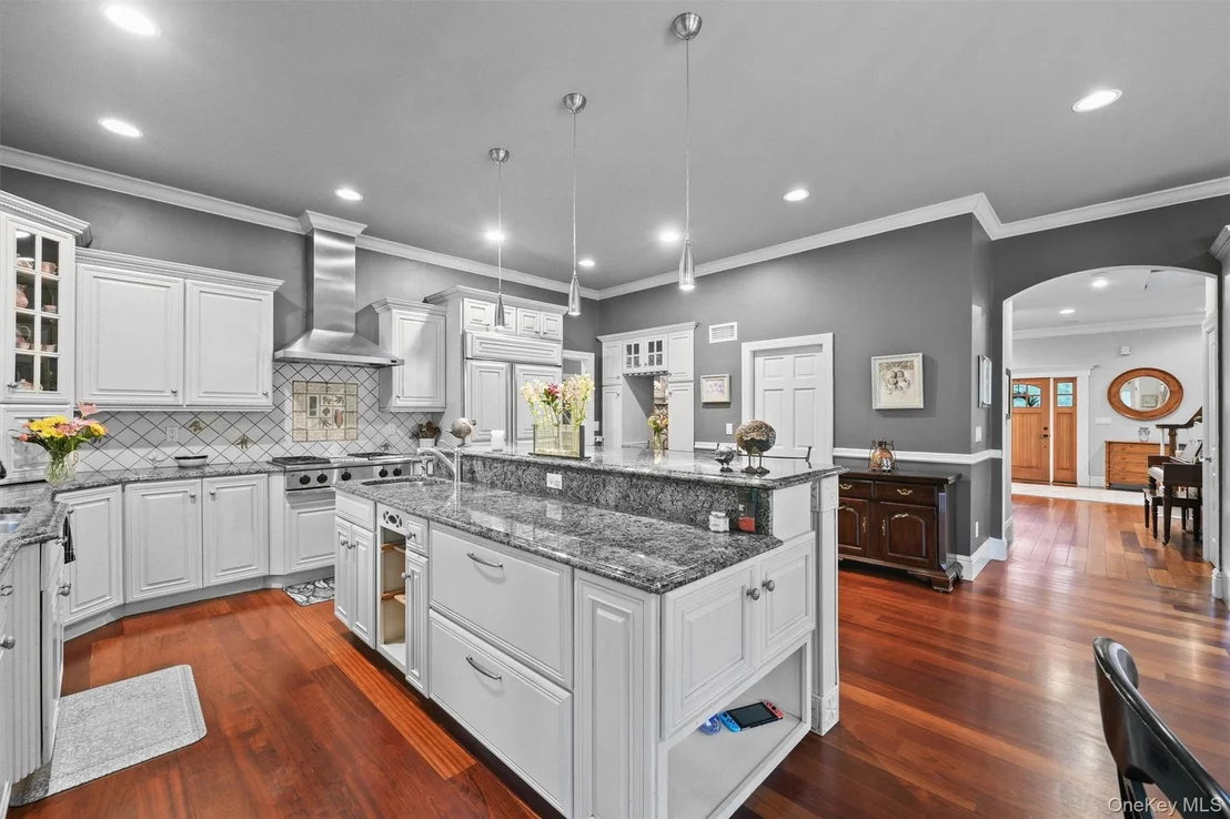 Photo of 383 Illington Road