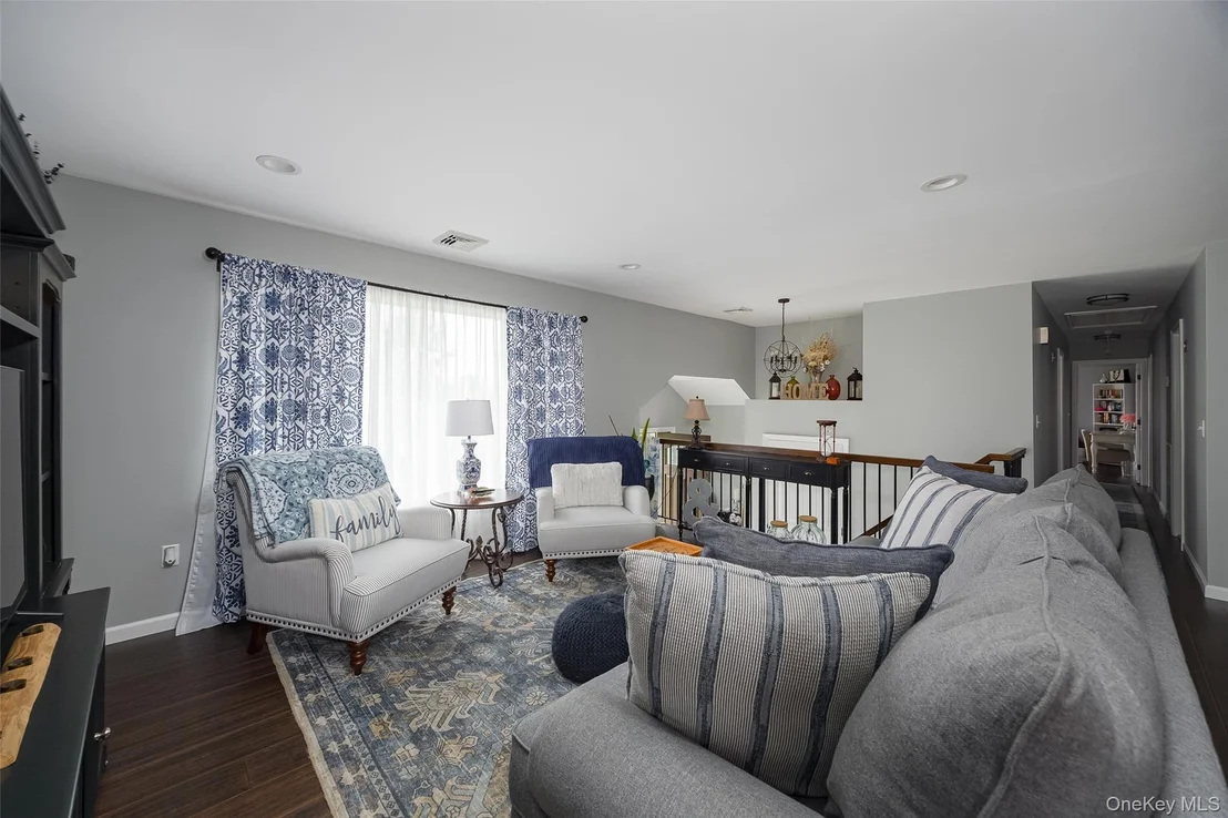 Photo of 8 Willow Road