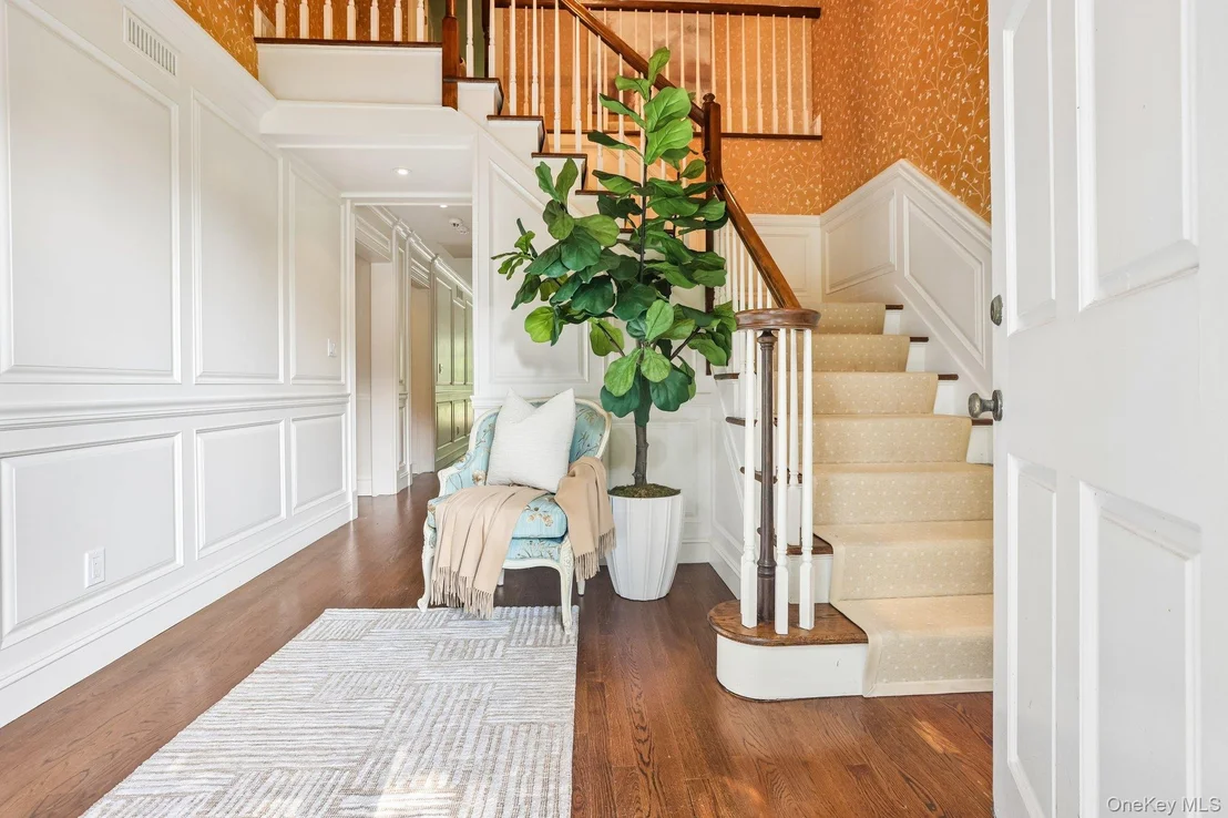Photo of 90 Greenhaven Road