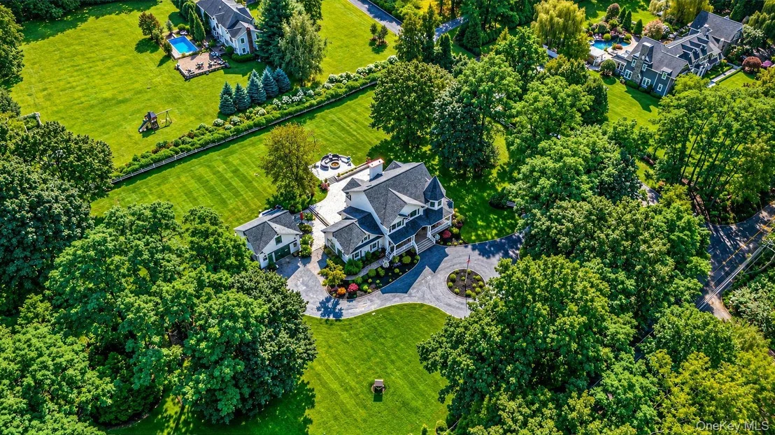 Photo of 4 Holly Lane