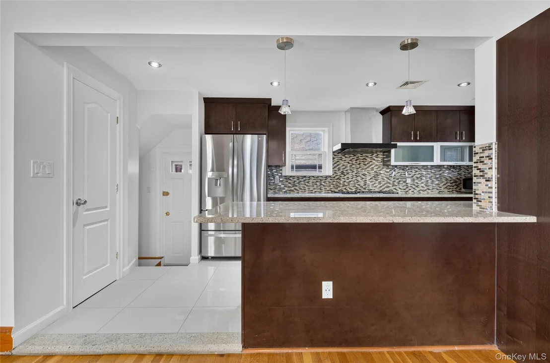 Photo of 46-19 Iris Lane