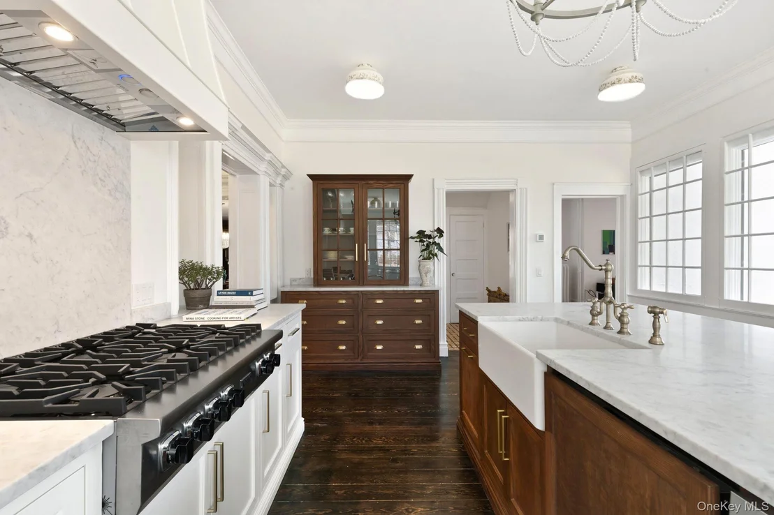 Photo of 162 Cherry Street