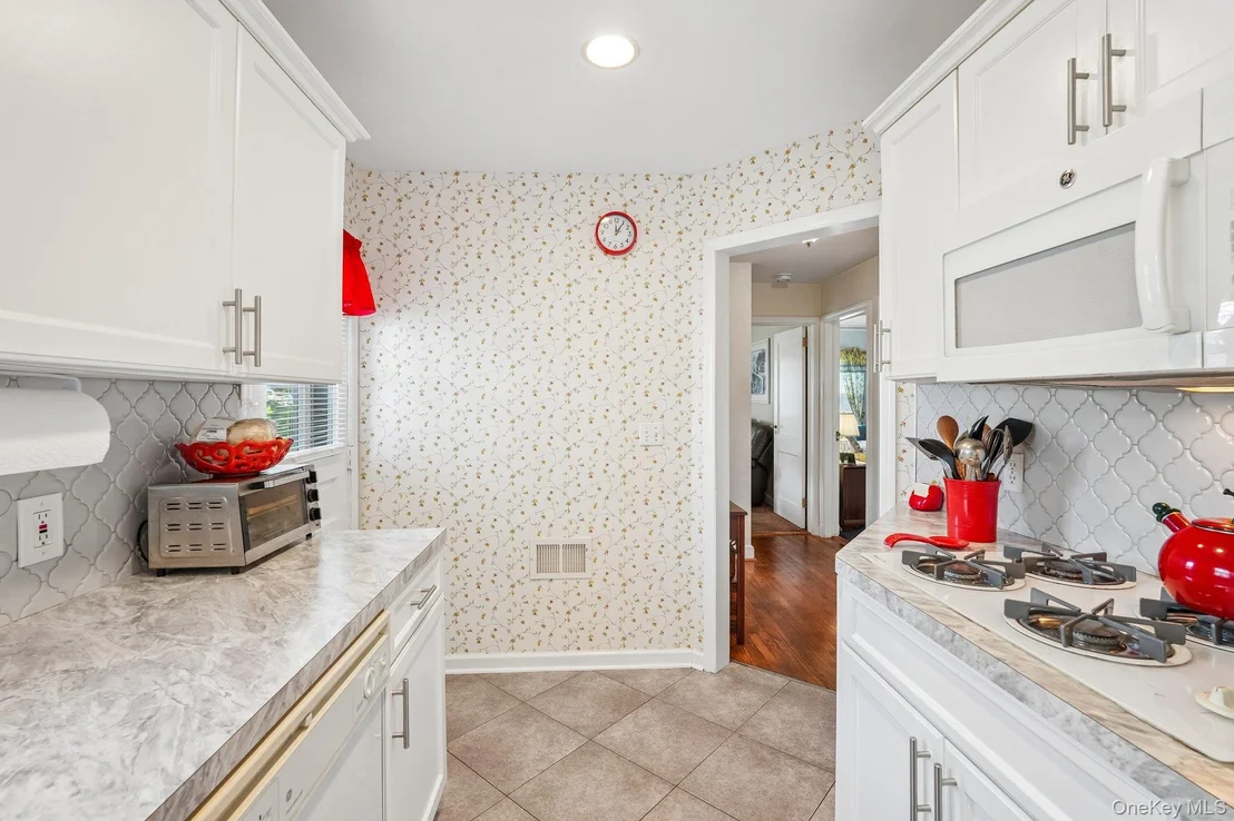 Photo of 105 Hildreth Place