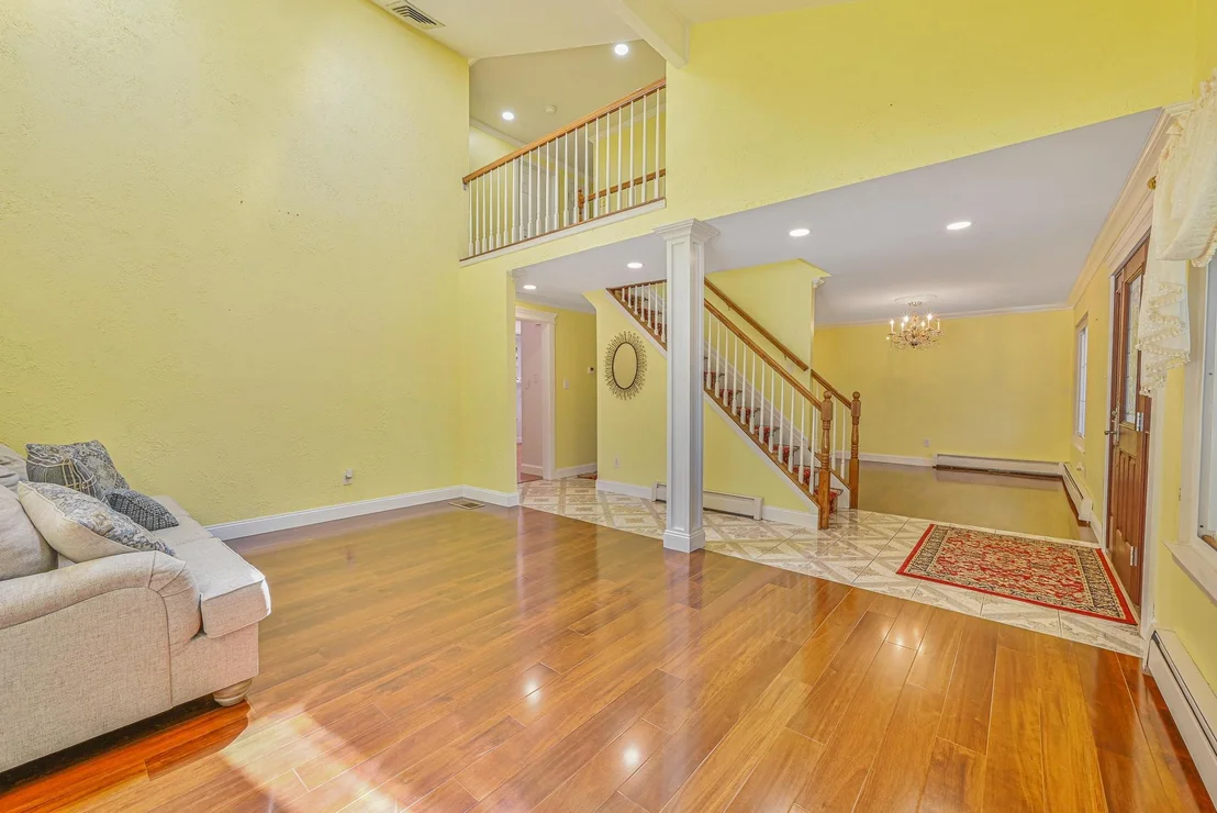 Photo of 239 Walnut Road