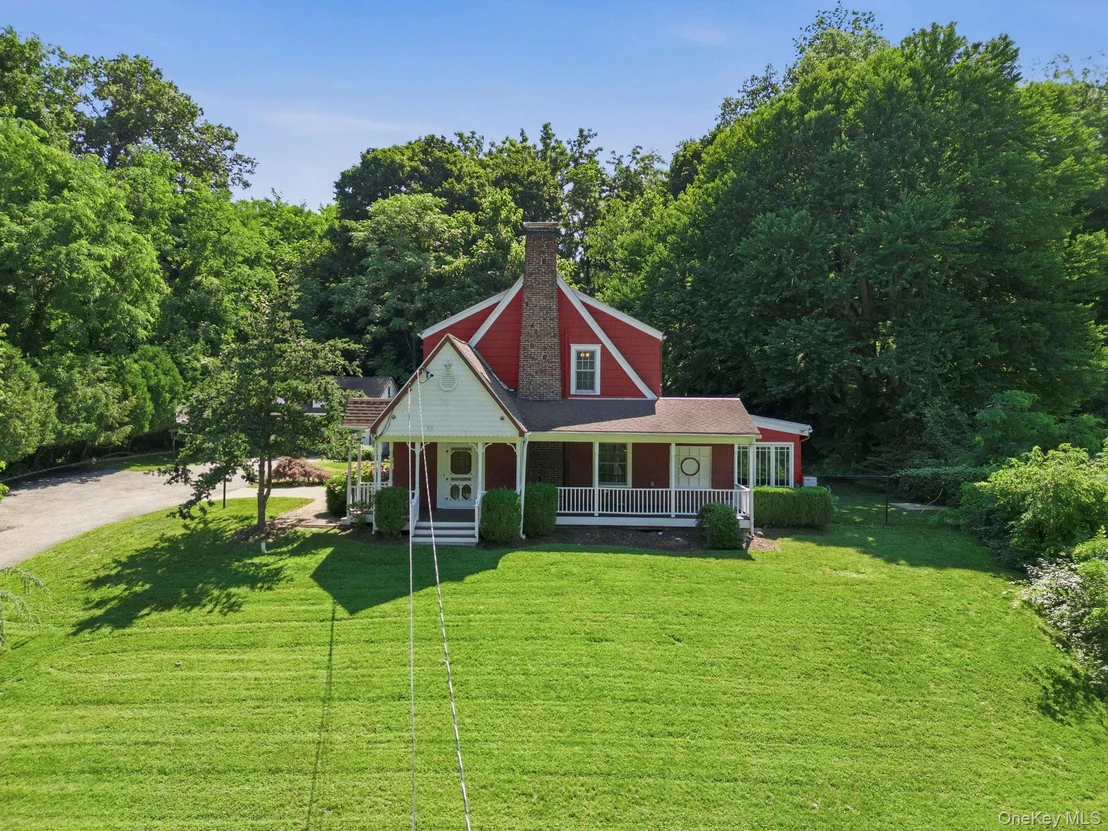 Photo of 44 Beach Road