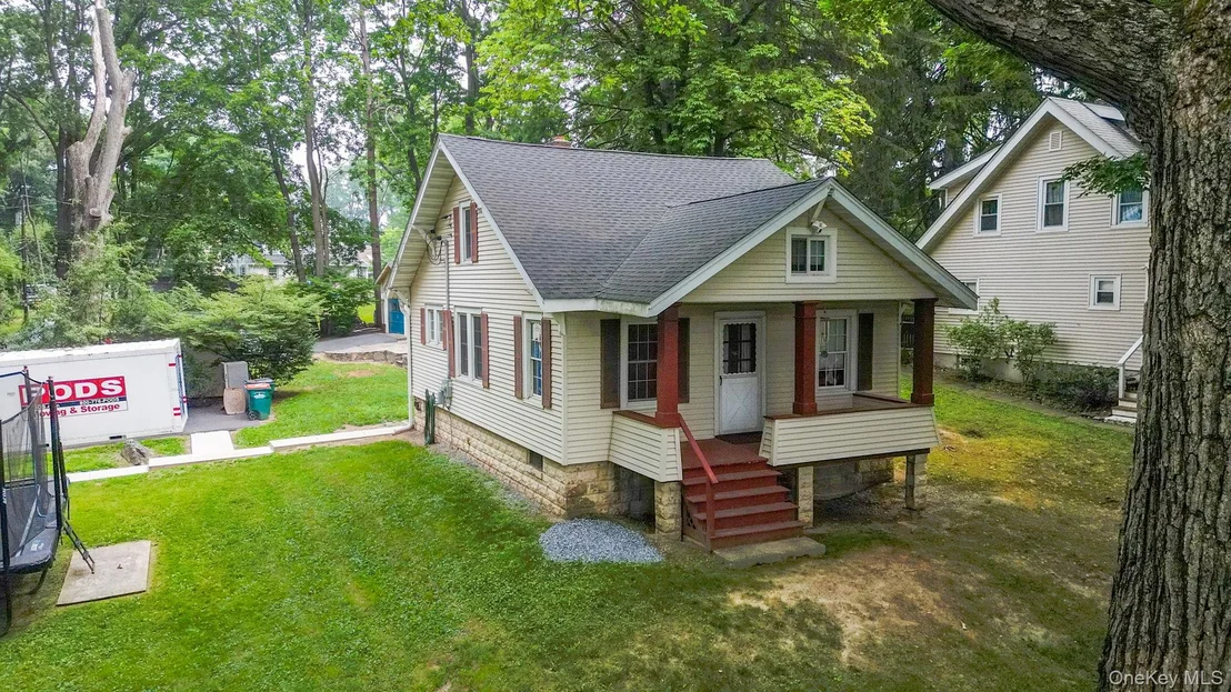 Photo of 36 Evergreen Avenue