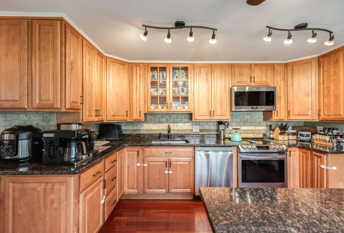 Photo of 164 Bloomer Road