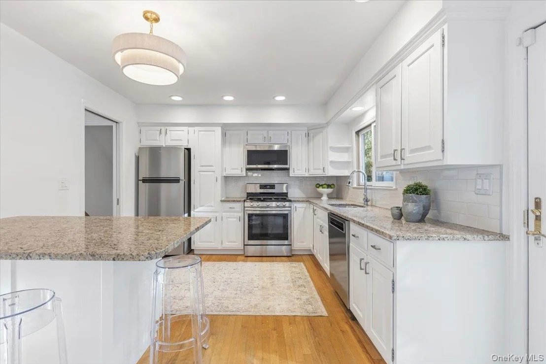 Photo of 37 Colby Avenue