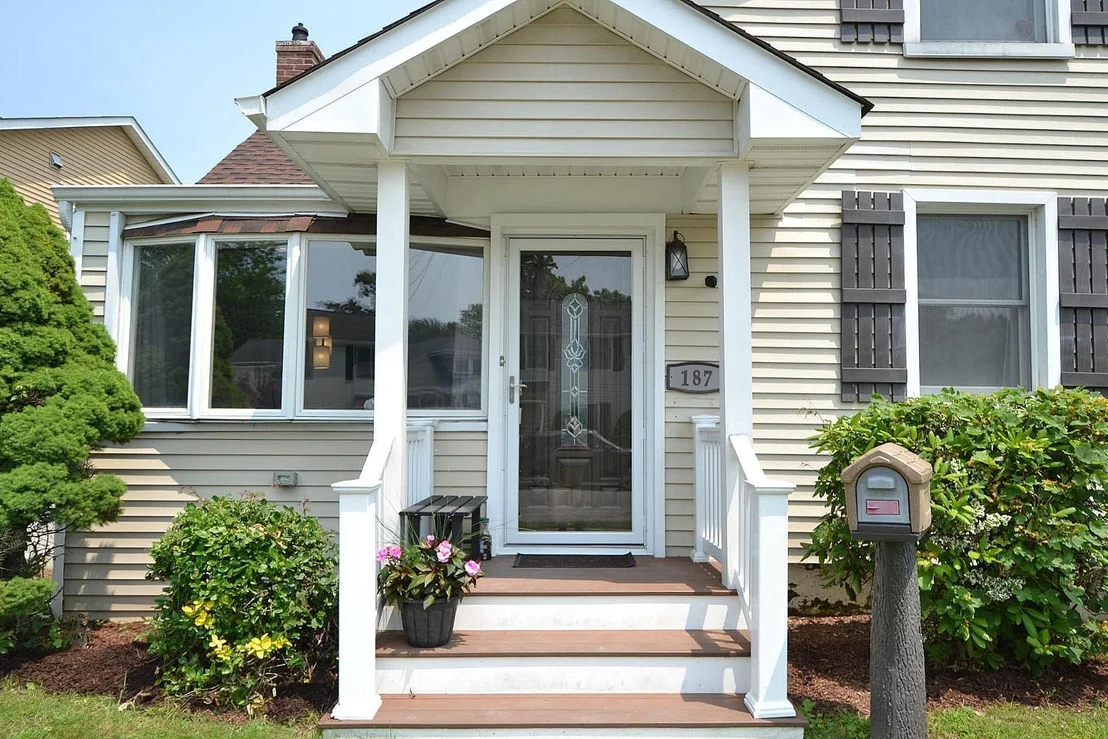 Photo of 187 Smith Avenue