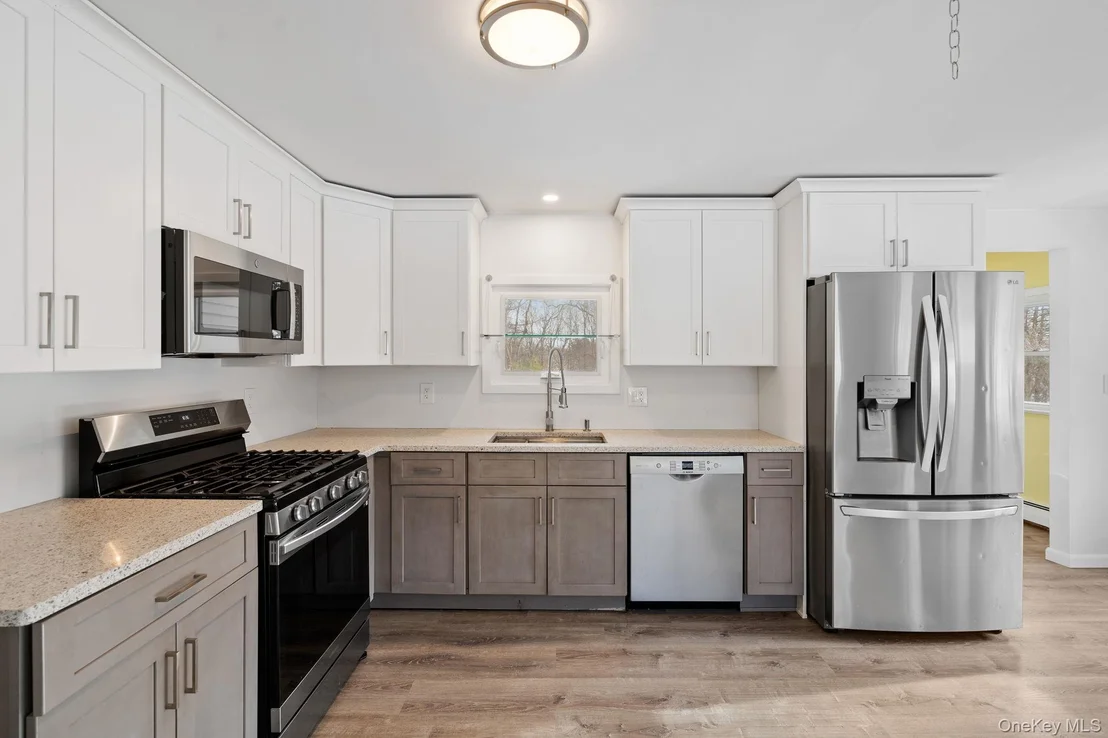 Photo of 476 Coldenham Road