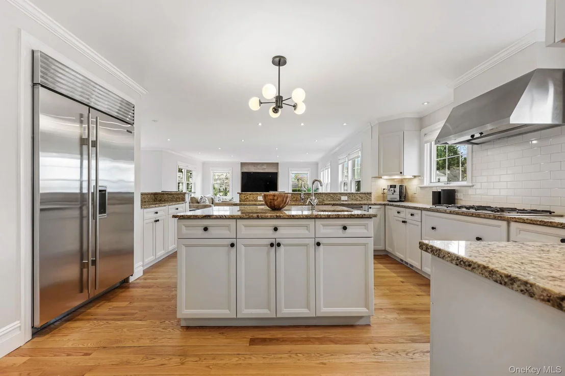 Photo of 146 Boulevard