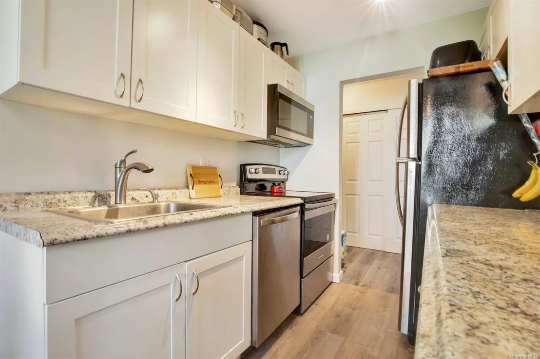 Photo of Unit 39 at 263 River Avenue
