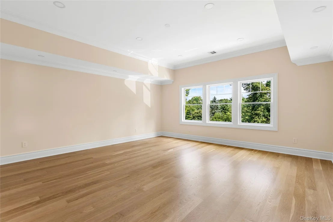 Photo of 541 Split Rock Road